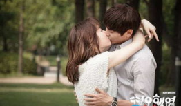 漫画吻戏多,漫画中的浪漫吻戏大揭秘